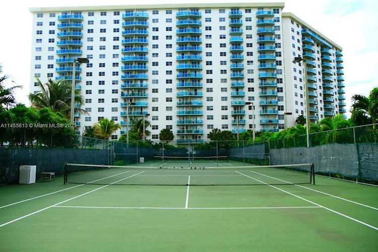 19370 Collins Ave #119 Sunny Isles Beach, FL 33160