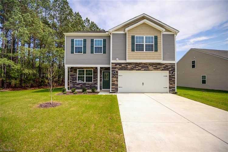 2402 Wilpar Drive Greensboro, NC 27406
