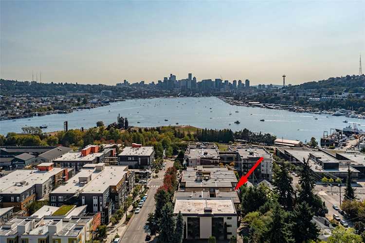 3411 Wallingford Ave N #11 Seattle, WA 98103