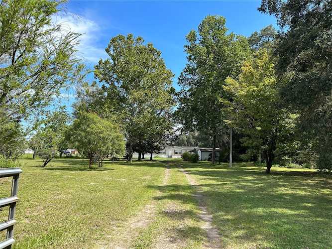 4751 NE 147th Ct Williston, FL 32696