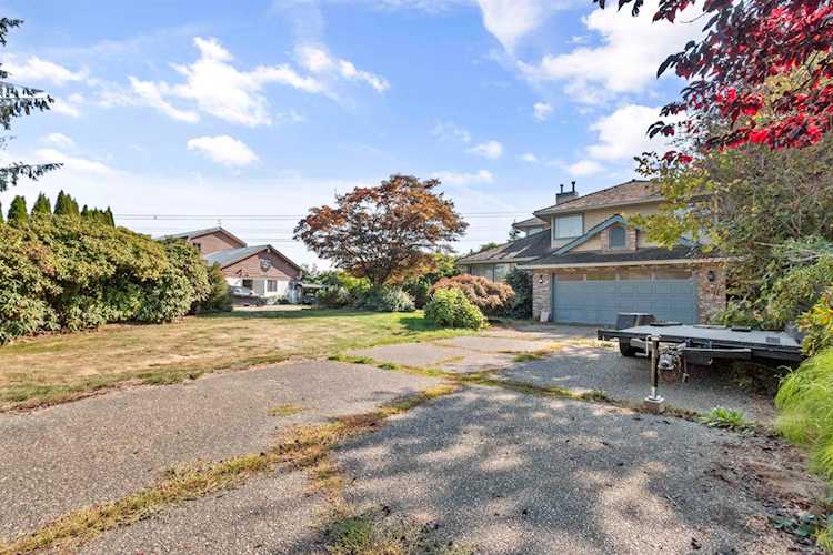 28636 Ranch Avenue Abbotsford, BC V4X 1C8