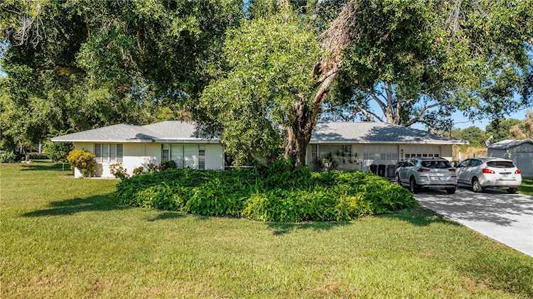 4634 Mcintosh Rd Sarasota, FL 34233