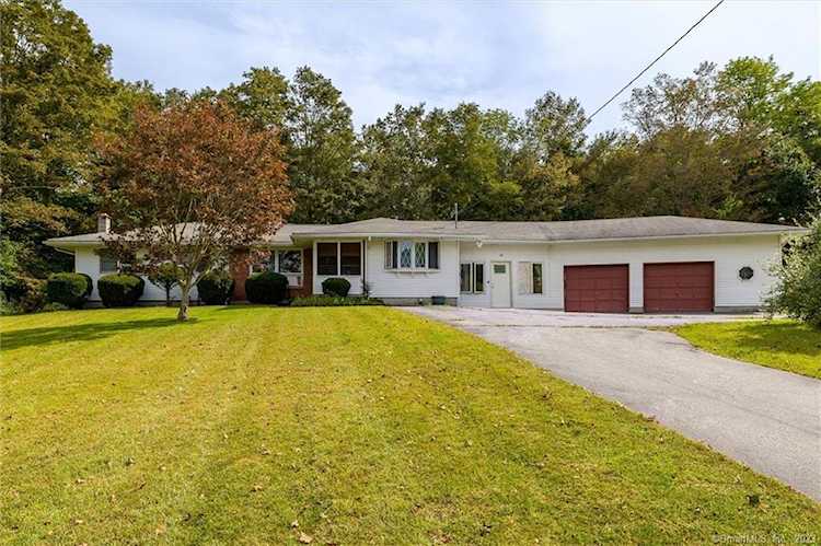 96 Christian Hill Rd Brooklyn, CT 06234