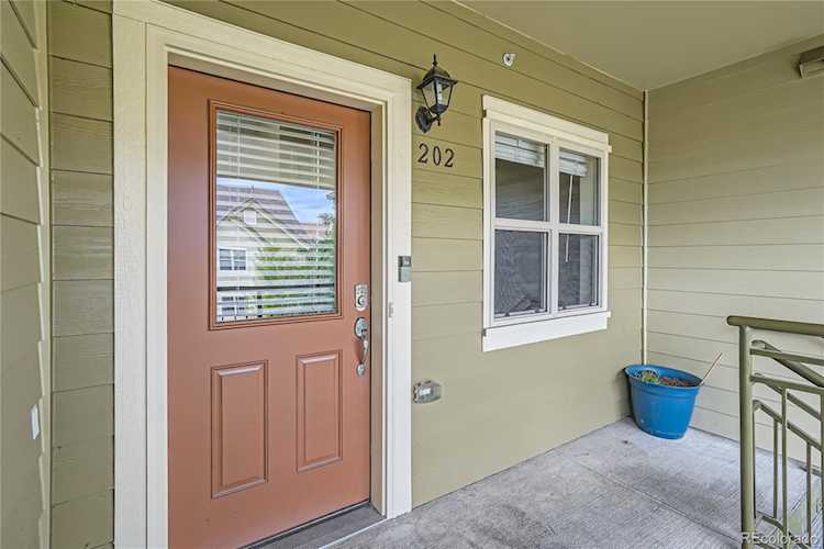5425 Zephyr St #202 Arvada, CO 80002