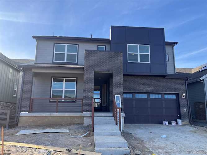 8207 Sewanee Peak St Littleton, CO 80125