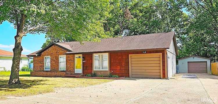 507 W 1st Street Mount Carmel, IL 62863