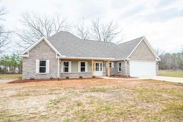 29 Laura's Cove Starkville, MS 39759 | MLS 23-1771 Photo 1