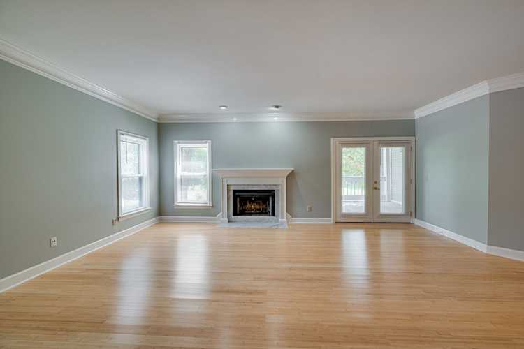 701 Arkland Pl Nashville, TN 37215