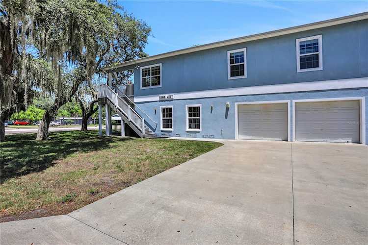 1264 Anclote Rd Tarpon Springs, FL 34689