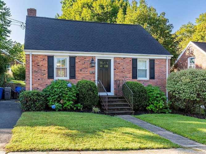113 Jennings Rd Bristol, CT 06010
