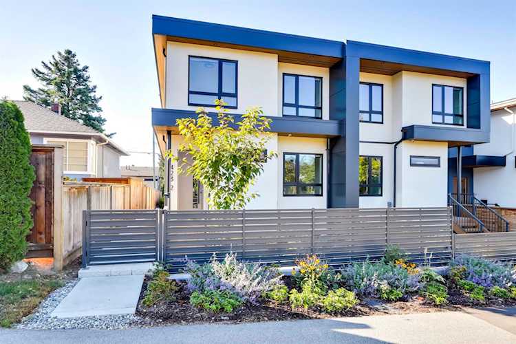 423 W Keith Road North Vancouver, BC V7M 1M2