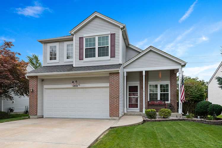 5802 Emerald Pointe Dr Plainfield, IL 60586