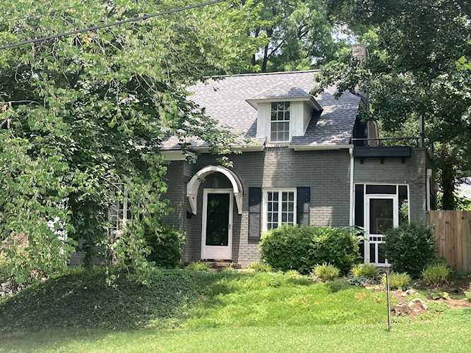124 SE 23rd Roanoke, VA 24014