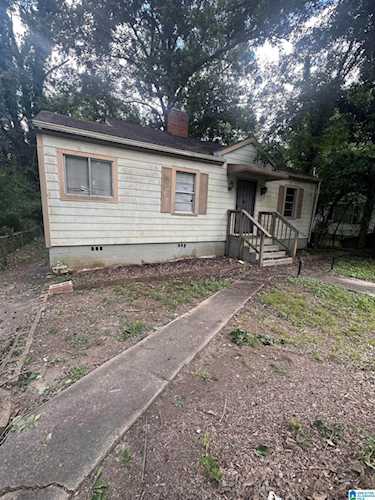 708 Rutledge Drive Midfield, AL 35228