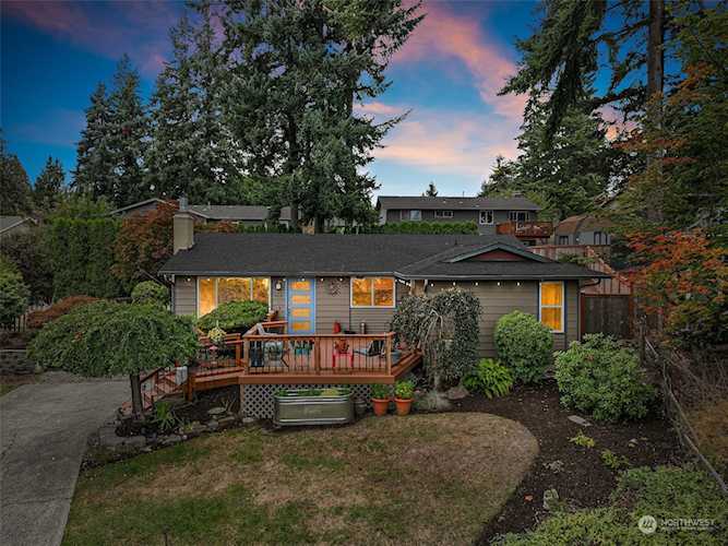 629 217th St SW Bothell, WA 98021
