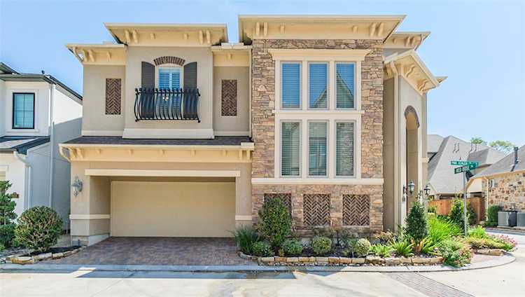 614 Pink Azalea Trl Houston, TX 77079