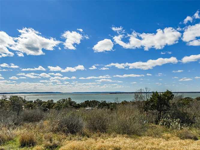 307 Parkway Burnet, TX 78611