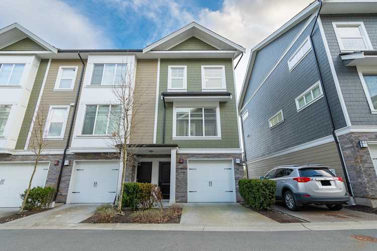 21150 76A Avenue #11 Langley, BC V3M 5E4