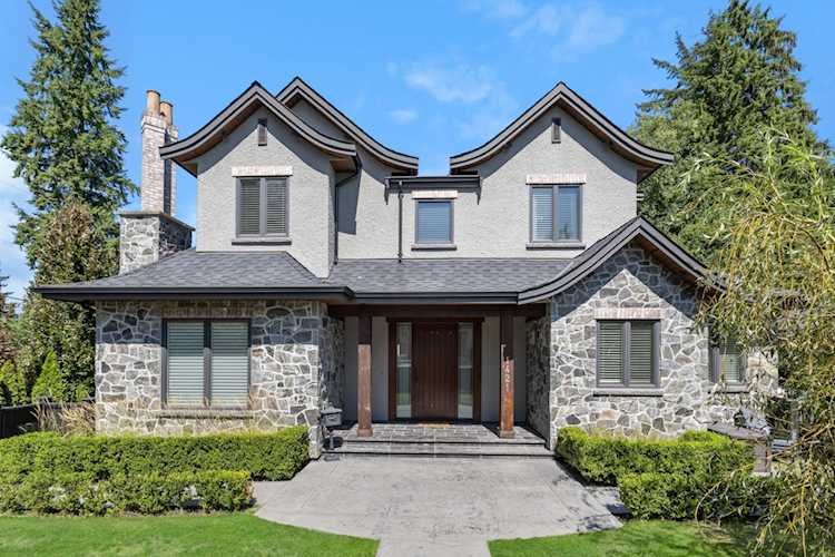 1421 Harbour Drive Coquitlam, BC V3J 5V3