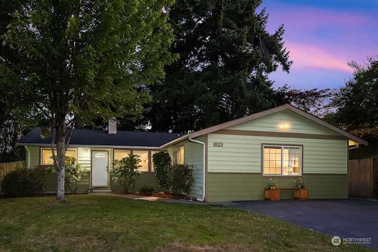 12001 NE 134th Place Kirkland, WA 98034