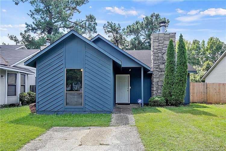 6989 Candlewood Drive Fayetteville, NC 28314
