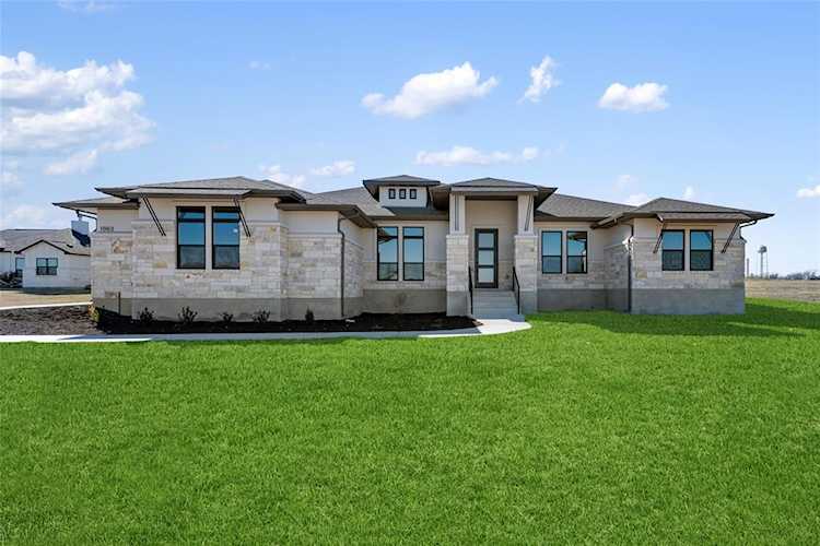 1003 Inka RD Salado, TX 76571