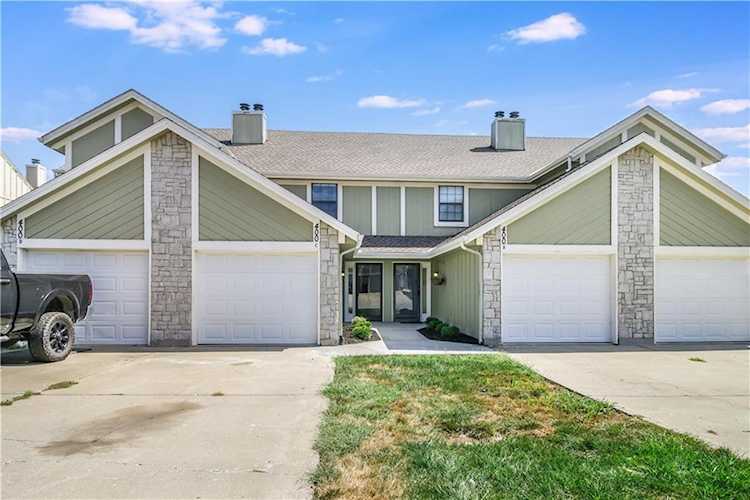 400 NE 6th St #C Blue Springs, MO 64014 | MLS 2455064 Photo 1