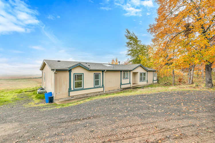 1288 Hammel Rd Eagle Point, OR 97524