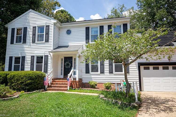 1825 Endicott Ln Virginia Beach, VA 23464