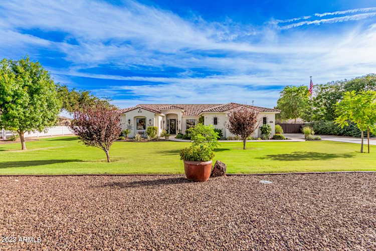 17739 W Claremont Street Waddell, AZ 85355