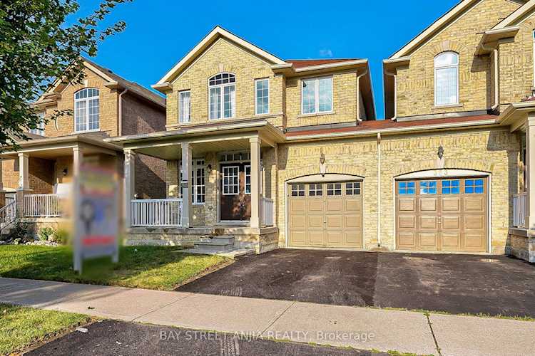 385 Roy Rainey Ave Markham, ON L6E 0G9