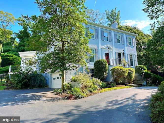 1313 Merrie Ridge Rd Mclean, VA 22101