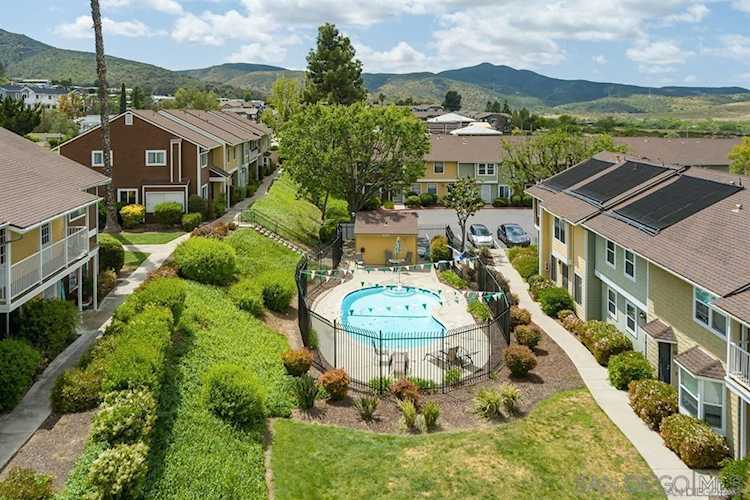 7827 Rancho Fanita Dr #F Santee, CA 92071