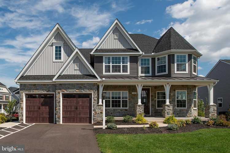 200 Parkview Way Newtown Square, PA 19073