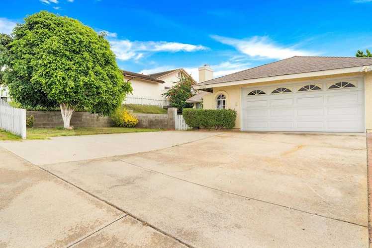 6065 Cervantes Avenue San Diego, CA 92114