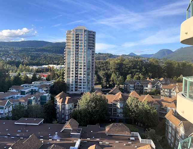 3071 Glen Drive #1302 Coquitlam, BC V3B 7R1