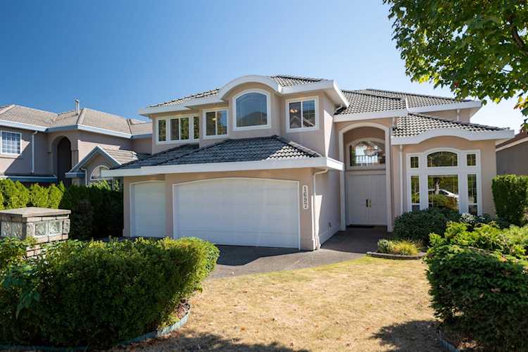 1697 Deers Leap Place Coquitlam, BC V3E 3C8