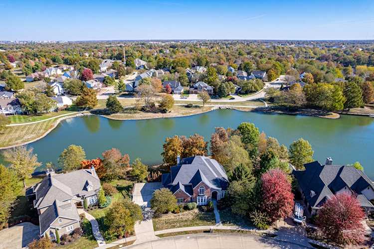 1213 TARTAN PL Columbia, MO 65203