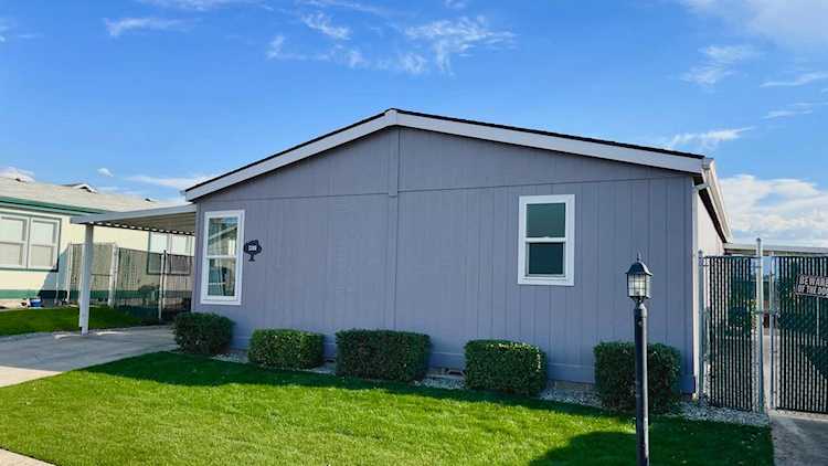 2306 Lara Ln Central Point, OR 97502