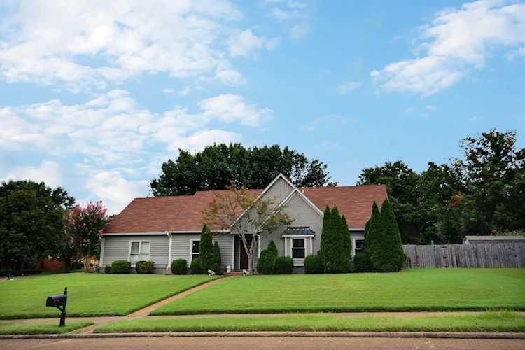 846 Meadow Vale Dr Collierville, TN 38017