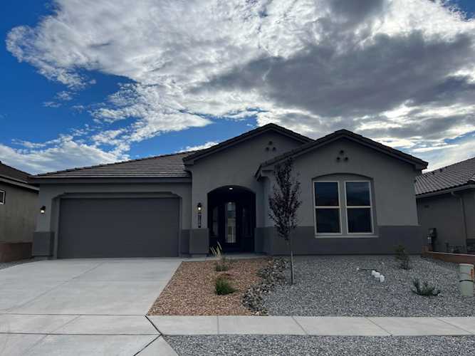 9109 Cambrils Dr NW Albuquerque, NM 87114