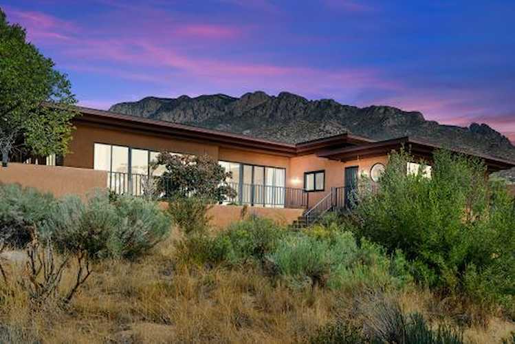 645 Cougar Loop NE Albuquerque, NM 87122