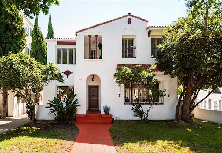 2828 E 3rd St Long Beach, CA 90814