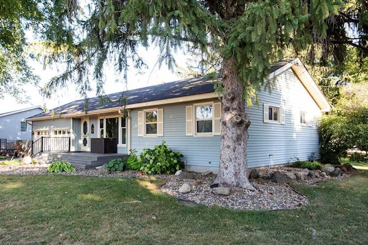1073 Powell Avenue River Falls, WI 54022