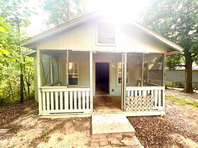 1422 Russell St Tallahassee, FL 32310