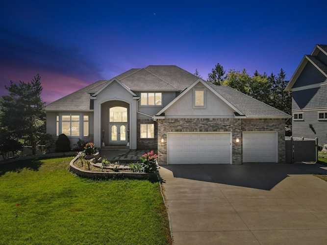 1610 Tramore Place Eagan, MN 55122