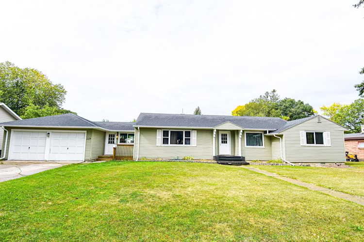 229 Maple Avenue N Thief River Falls, MN 56701