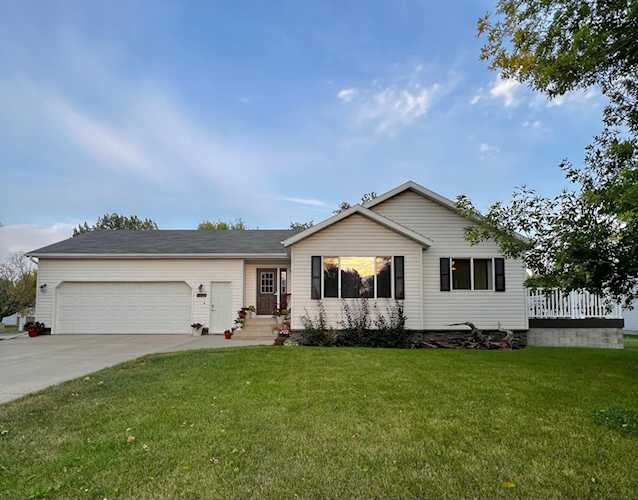 1020 Elizabeth Avenue N Thief River Falls, MN 56701