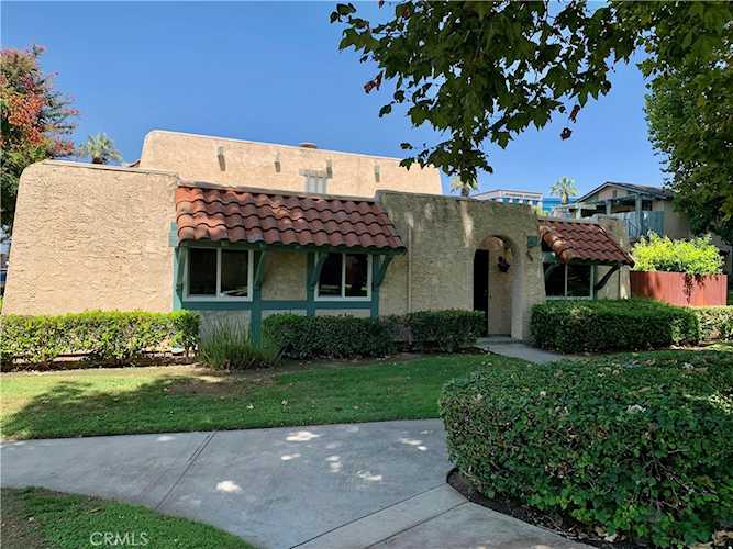 1396 Clemson Way Riverside, CA 92507