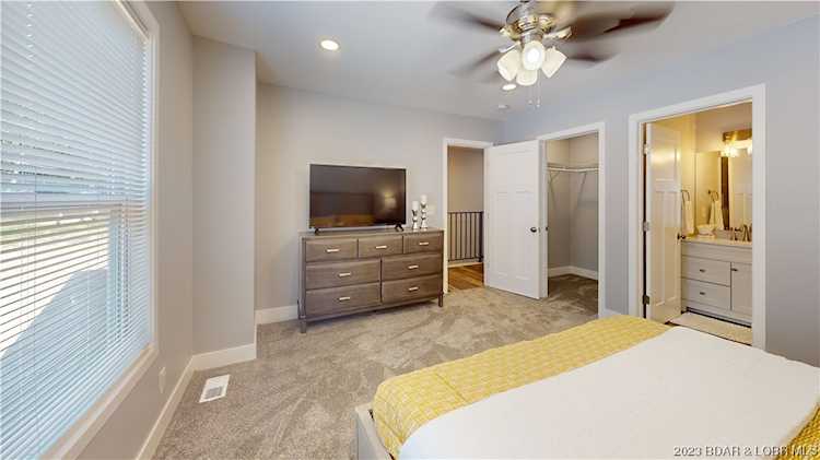 92 Crystal Springs Rd Linn Creek, MO 65052